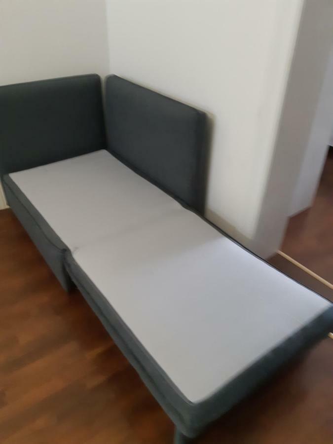 Remontoitu Asunto Vanhassa Talossa - Renovated Apartment At The Heart Of Turku Exterior foto